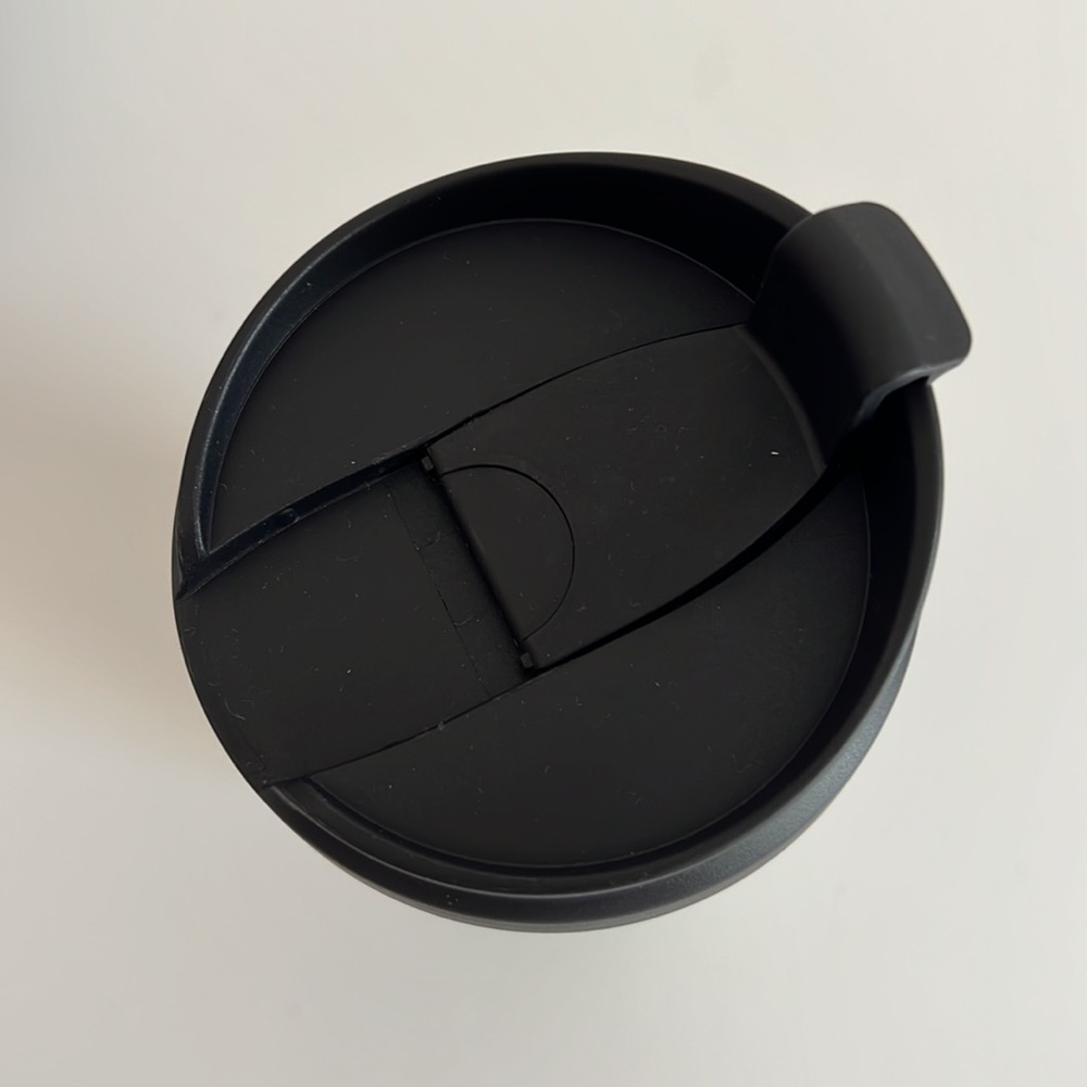 Kate Spade New York Black Stripe Lunch bag and Thermal mug set - Picture 7 of 9